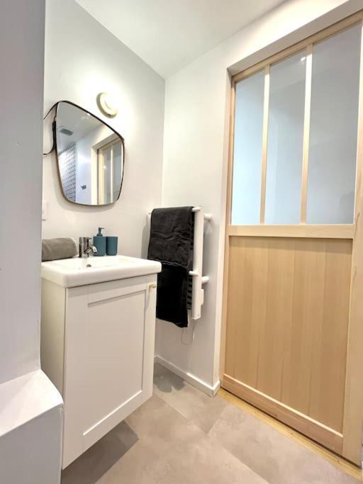 Studio Jade : Charmant Logement Place Clemenceau Apartment โป ภายนอก รูปภาพ