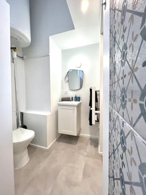 Studio Jade : Charmant Logement Place Clemenceau Apartment โป ภายนอก รูปภาพ