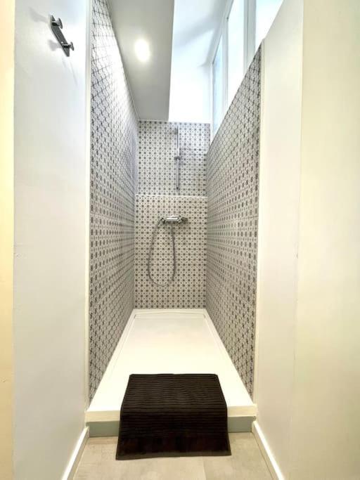 Studio Jade : Charmant Logement Place Clemenceau Apartment โป ภายนอก รูปภาพ
